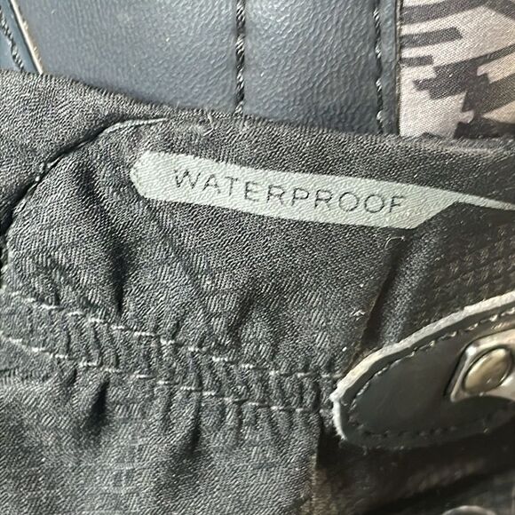 Teva Jordanelle Thinsulate -25f Waterproof Black Gray Women’s Sz 7 Winter Boots - Picture 11 of 11